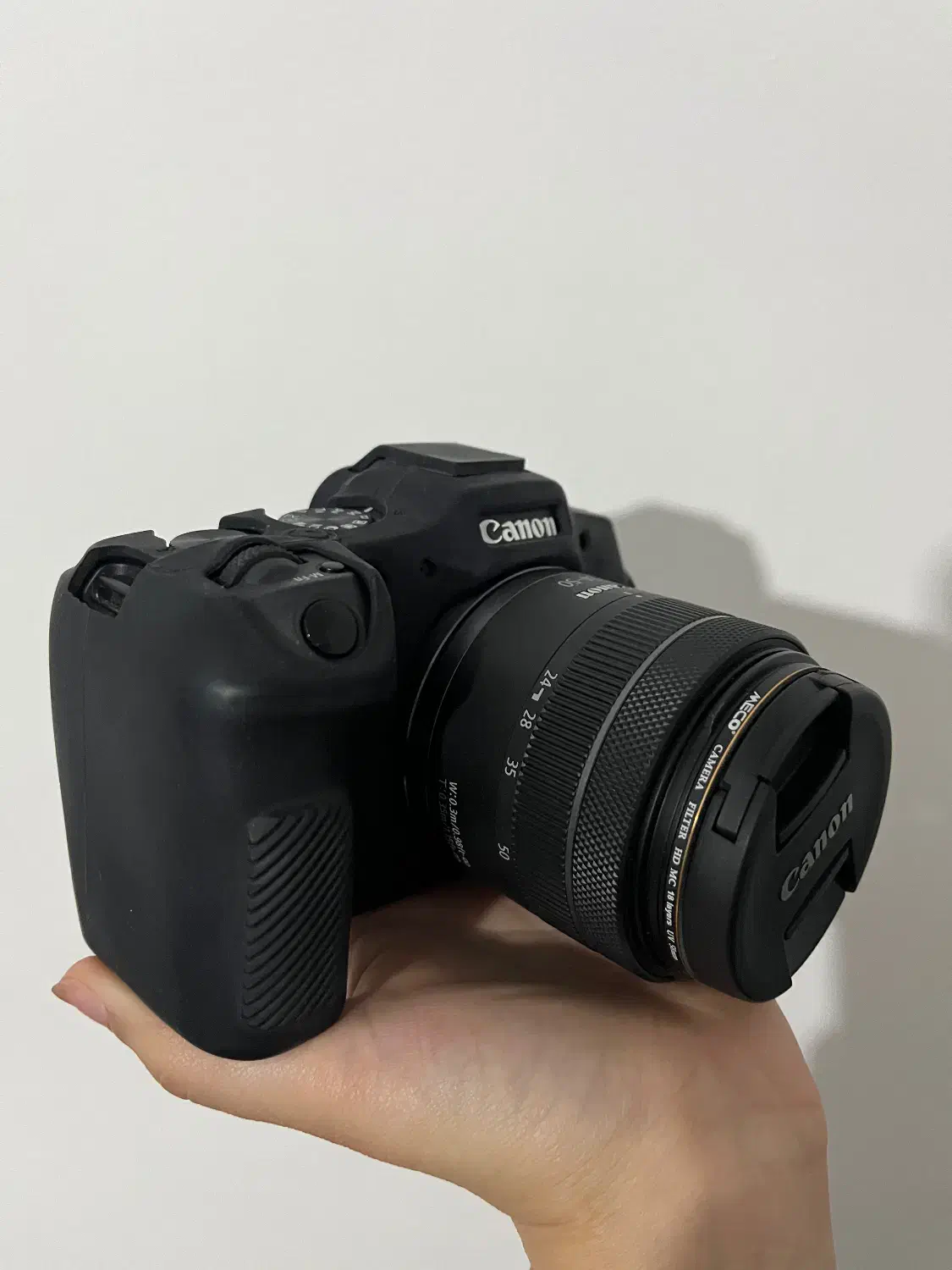 دوربین کنون r8 در حد نو همراه لنز کیت|دوربین عکاسی و فیلم‌برداری|هشتگرد, هشتگرد قدیم|دیوار