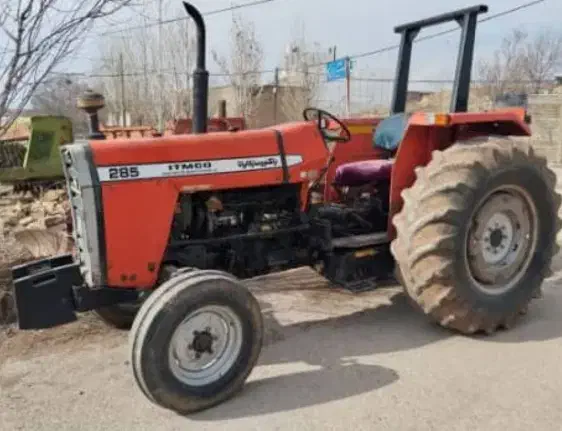 تراکتور ۲۸۵|ماشین‌آلات صنعتی|بروجرد, |دیوار