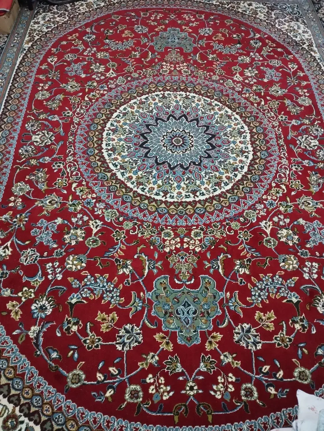 دو عدد فرش ۱۲ متری شبیه به هم|فرش|خرمآباد, |دیوار