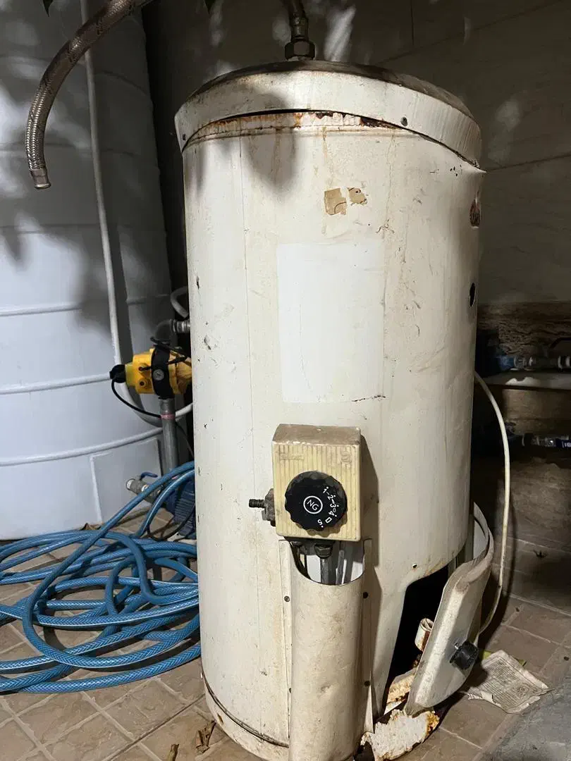 آبگرمکن گازی و برقی|آبگرمکن، پکیج، شوفاژ|بندر گناوه, |دیوار