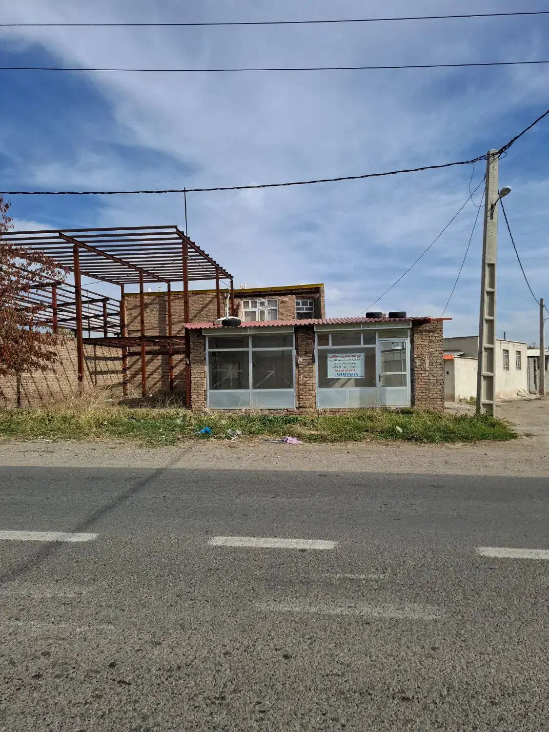 مغازه واقع در قزل قیه نرسیده به تالار نقد اقساط|فروش مغازه و غرفه|اهر, |دیوار