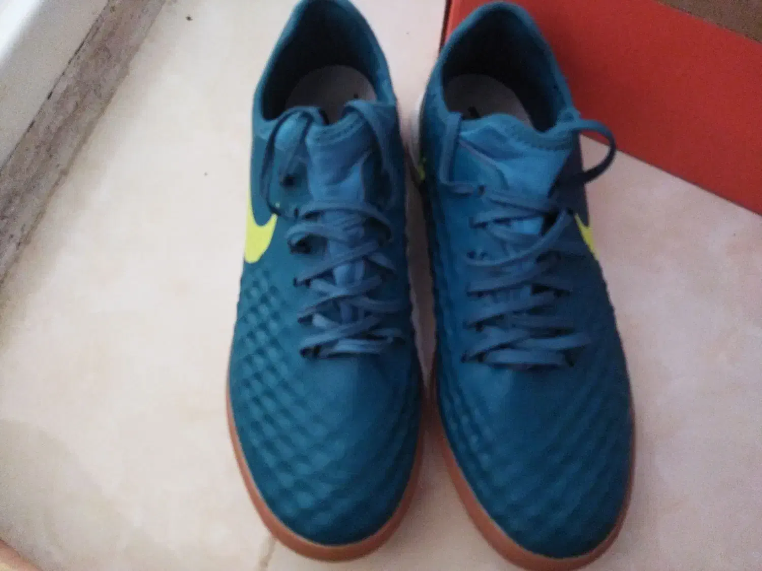 کفش فوتسال مجیستا ایکس|تجهیزات ورزشی|دماوند, گیلاوند|دیوار