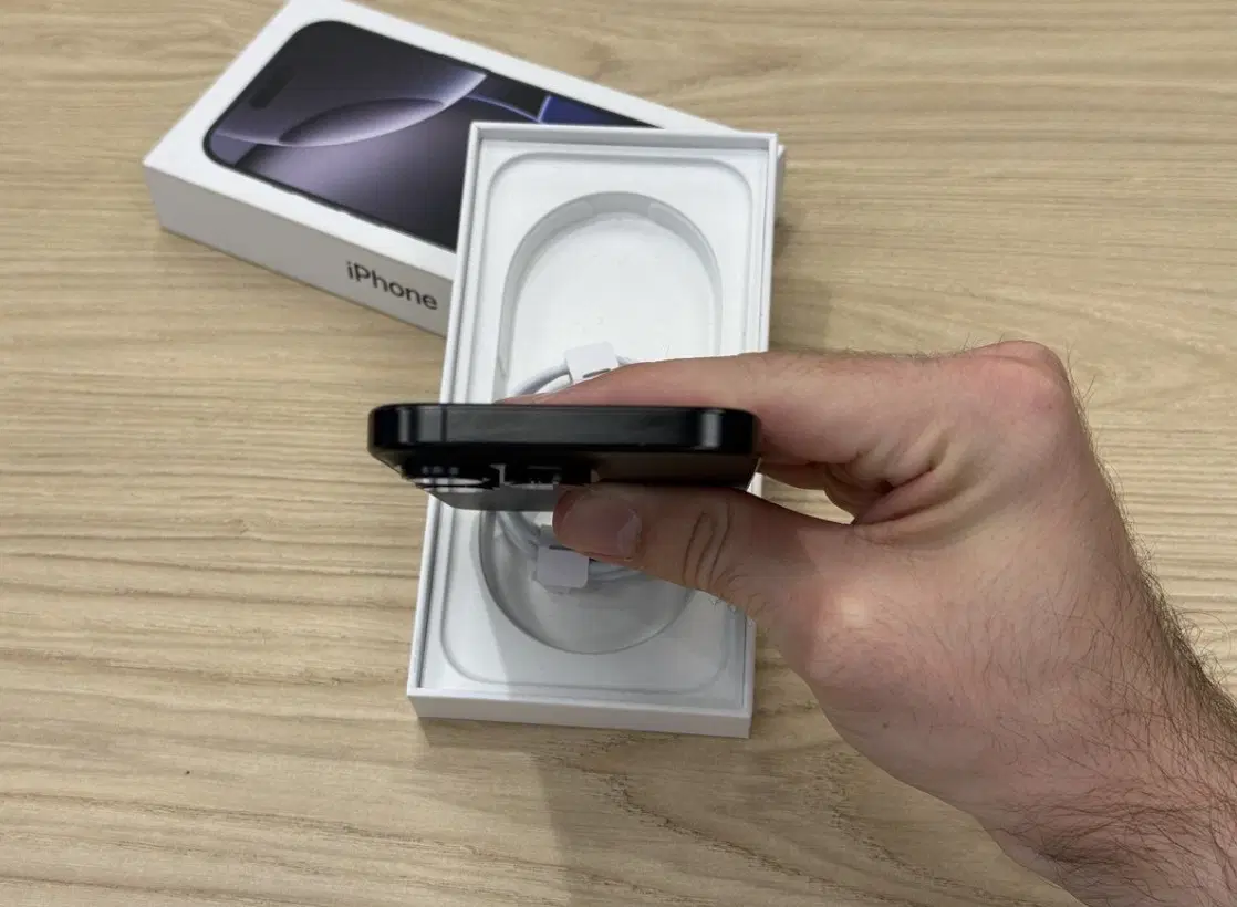 Iphone 16 pro 256 Zaa|موبایل|تهران, تهرانپارس غربی|دیوار