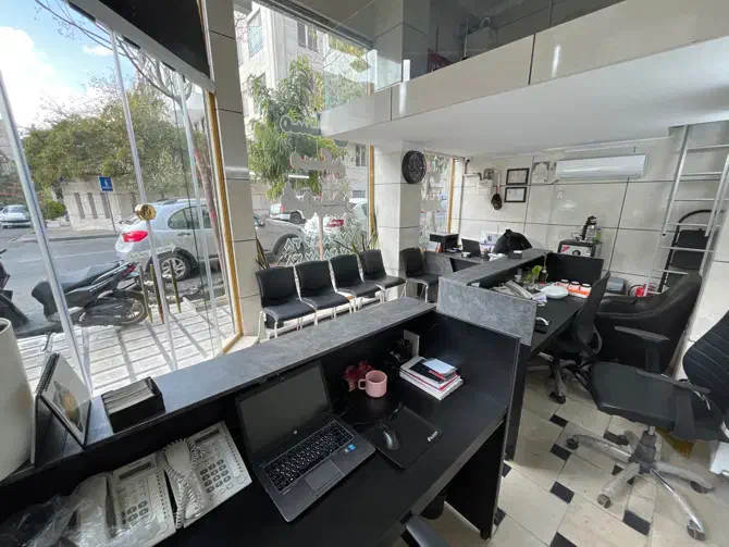 استخدام مشاور املاک فعال و اشنا به منطقه|استخدام بازاریابی و فروش|تهران, نیروی هوایی (پیروزی)|دیوار