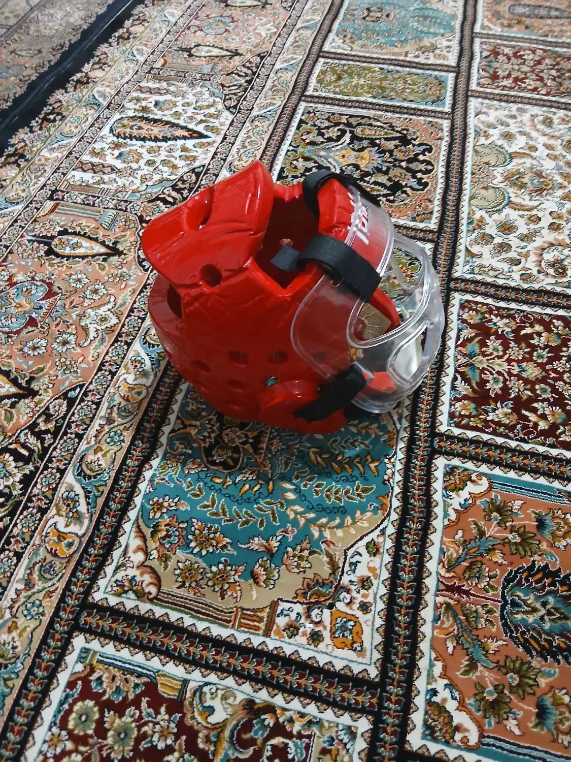 کلاه تکواندو با نقاب محافظ|تجهیزات ورزشی|تالش, هشتپر|دیوار