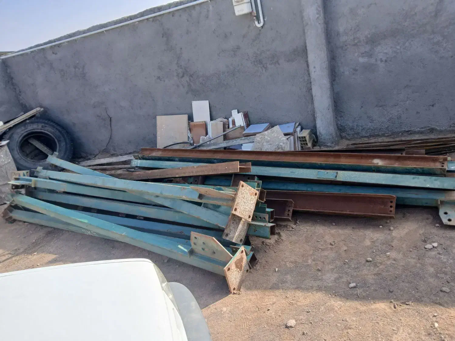 یک عدد اسکلت شصت متری پیچ مهره بیست میلیون زیر فی|مصالح و تجهیزات ساختمان|قائن, |دیوار