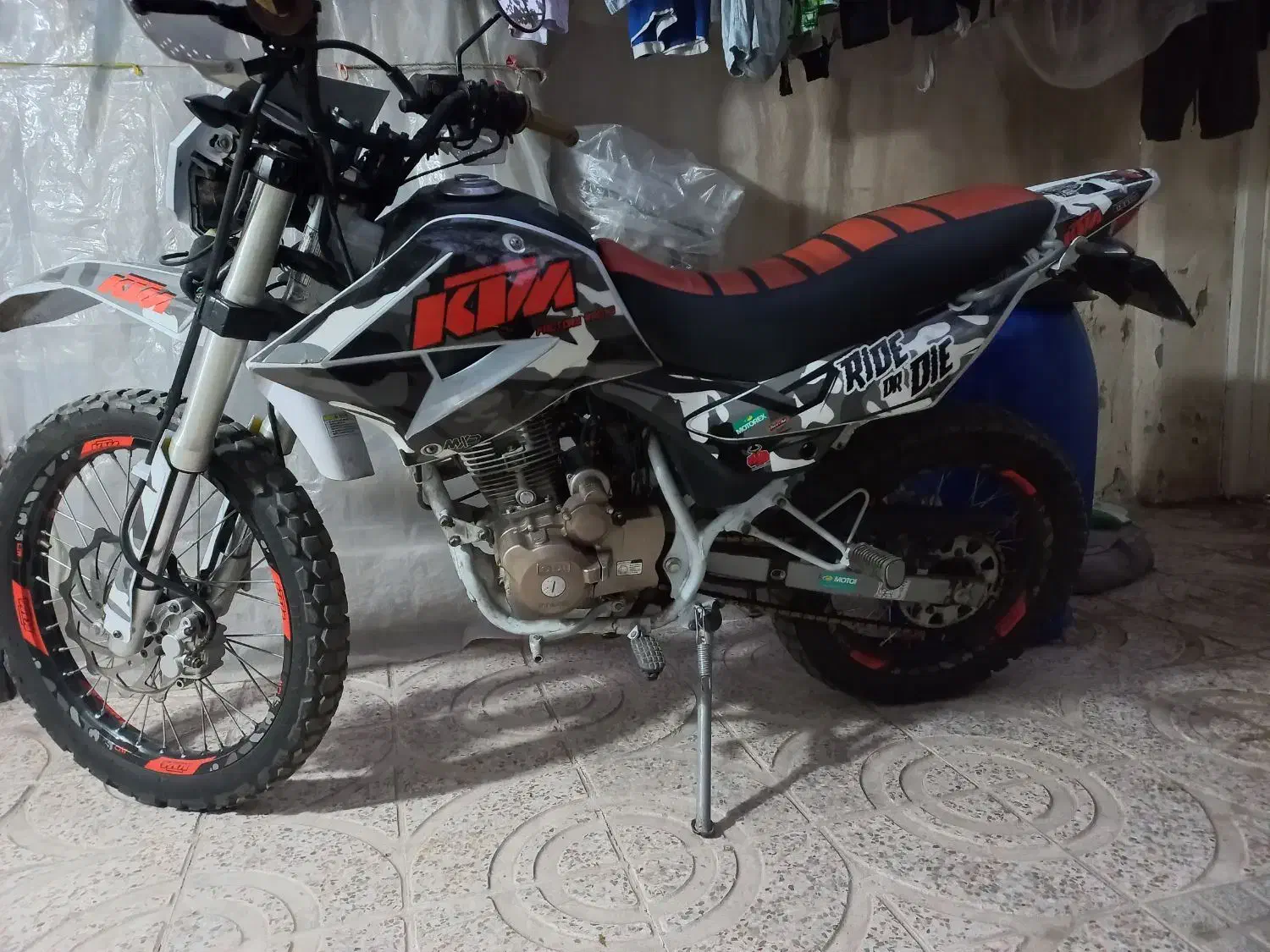 موتورسیکلت کویر ۲۵۰ سی سی|موتورسیکلت|کرج, شهرک سهرابیه|دیوار