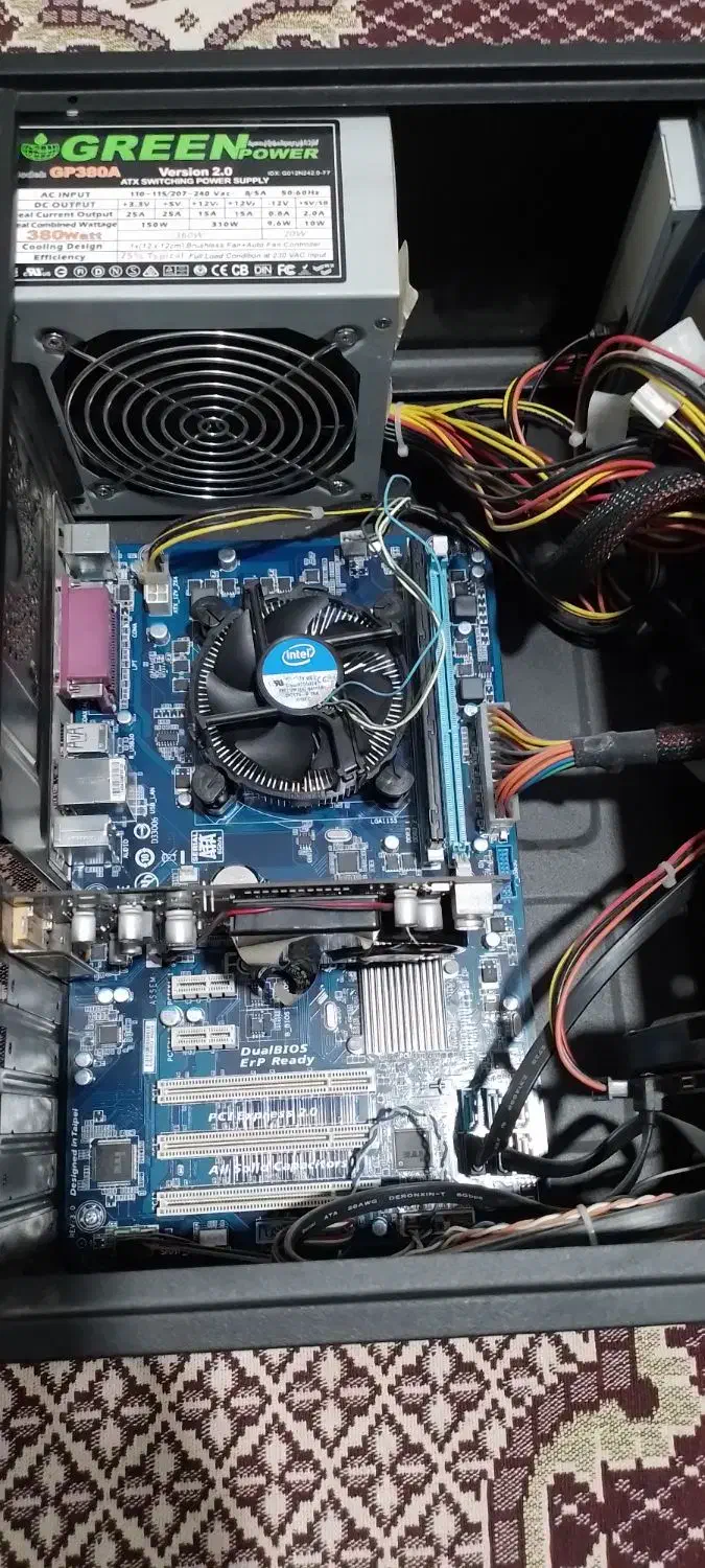 کیس کامپیوتر خانگی|رایانه رومیزی|خوی, |دیوار