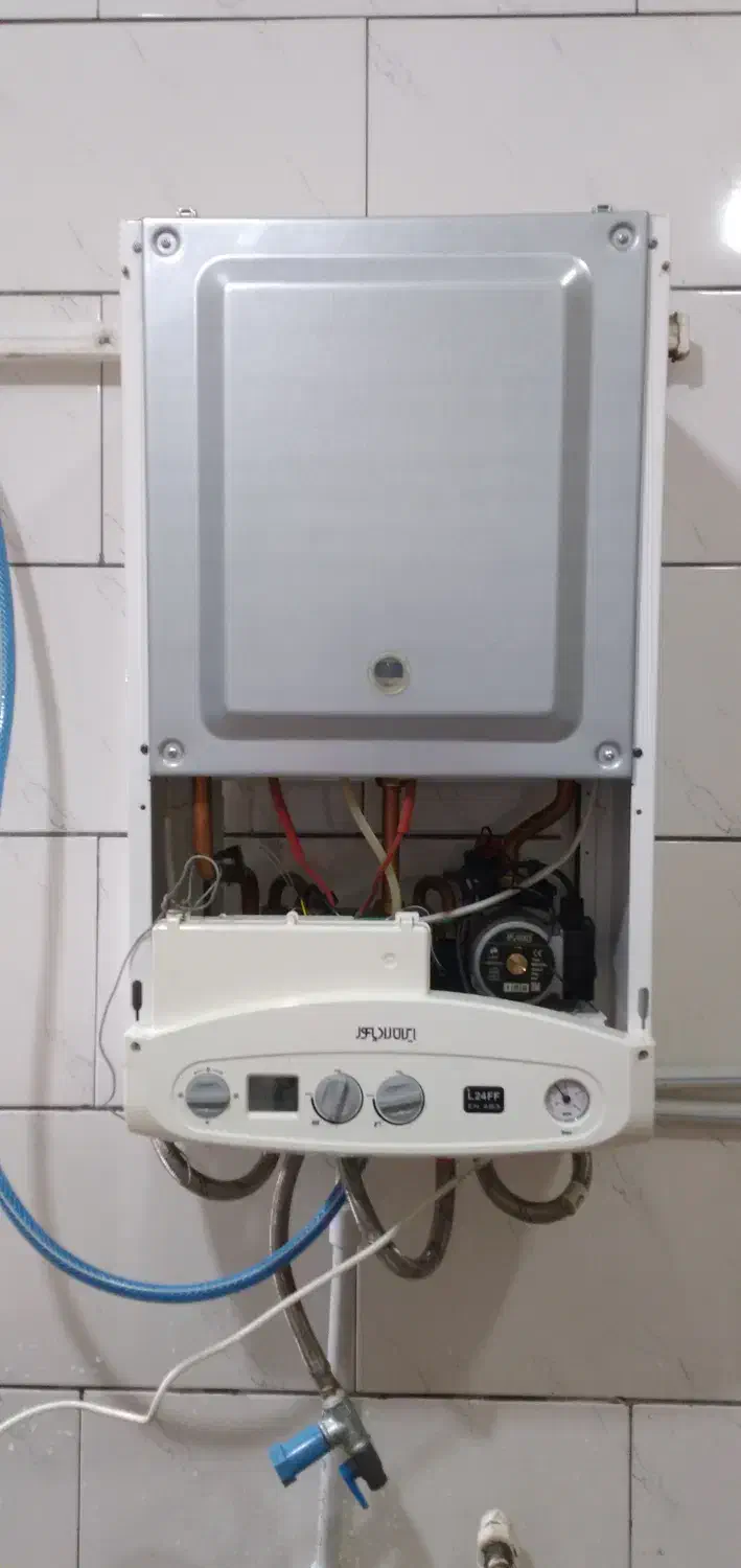 تعمیر پکیج و آبگرمکن|خدمات پیشه و مهارت|بروجن, |دیوار