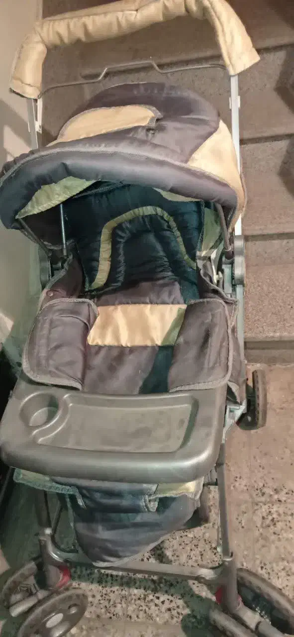 فروش کالسکه|کالسکه و لوازم جانبی|اصفهان, فرح آباد|دیوار