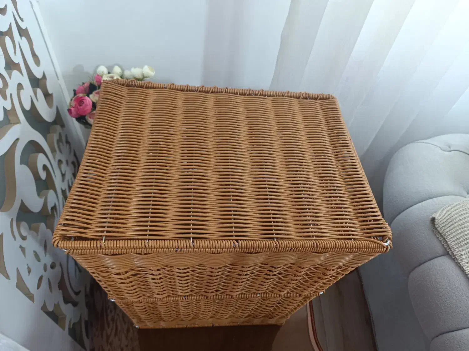 سبد جا رخت|بندرخت و رخت‌آویز|اراک, |دیوار