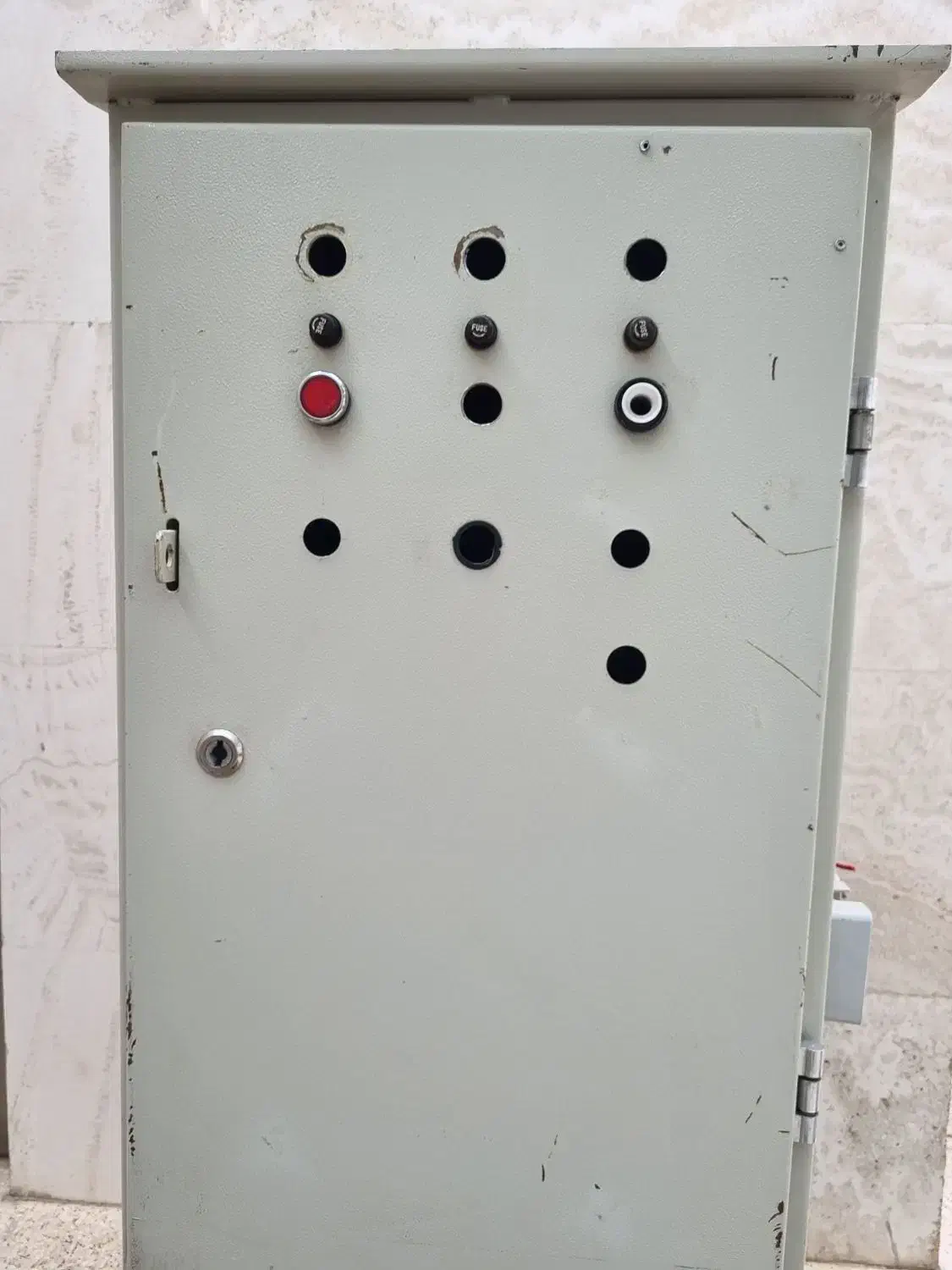 تابلو برق صنعتی|مصالح و تجهیزات ساختمان|اصفهان, فروردین|دیوار