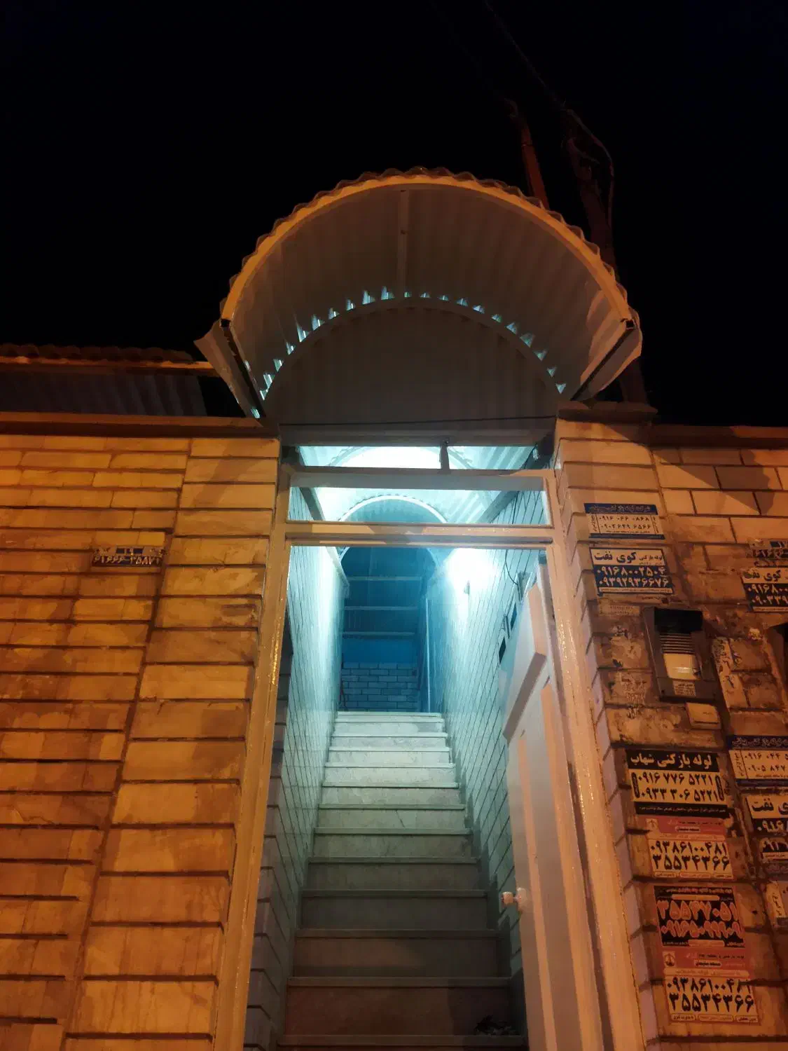 جوشکاری سیار قیمت مناسب کلیه جوشکاری ها وسایبان|خدمات پیشه و مهارت|اهواز, کیانشهر|دیوار