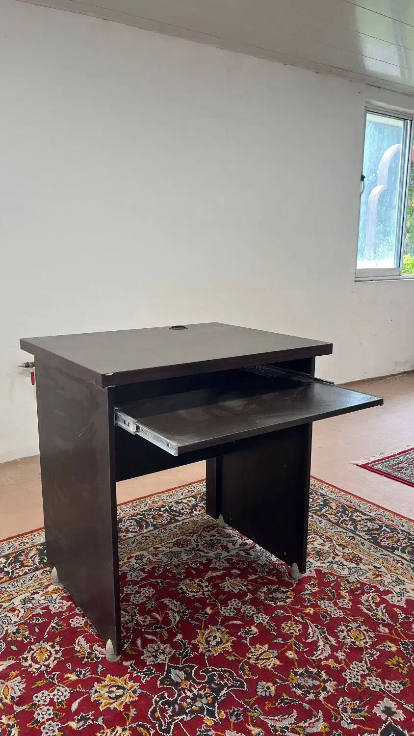 میز کامپیوتر|میز تحریر و کامپیوتر|بندر انزلی, پیل علی باغ|دیوار