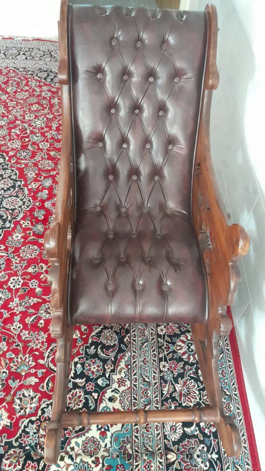 صندلی راک چوبی|مبلمان خانگی و میز عسلی|شاهین‌شهر, خبرنگار|دیوار