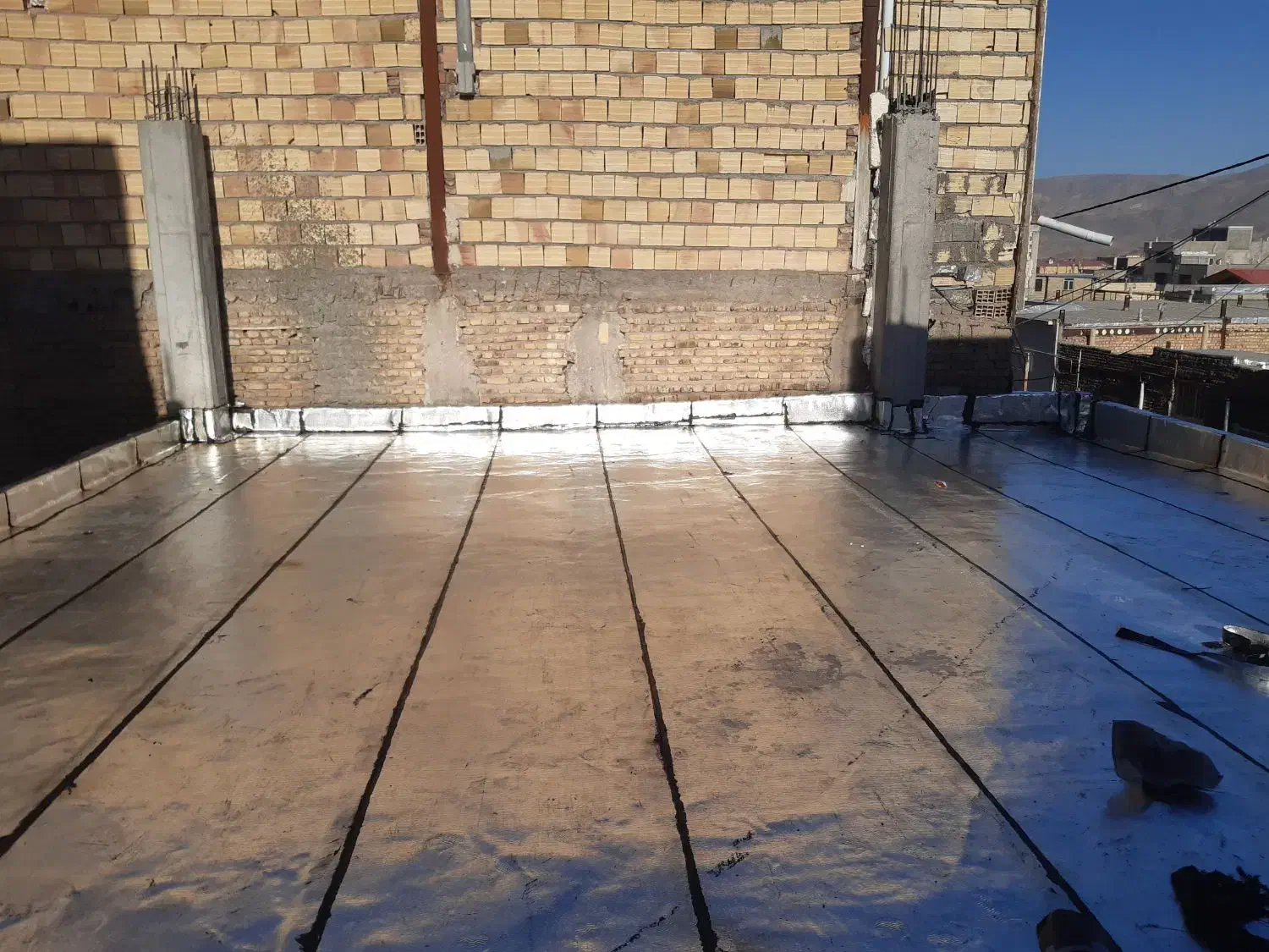 ایزوگام بابای|خدمات پیشه و مهارت|میانه, |دیوار