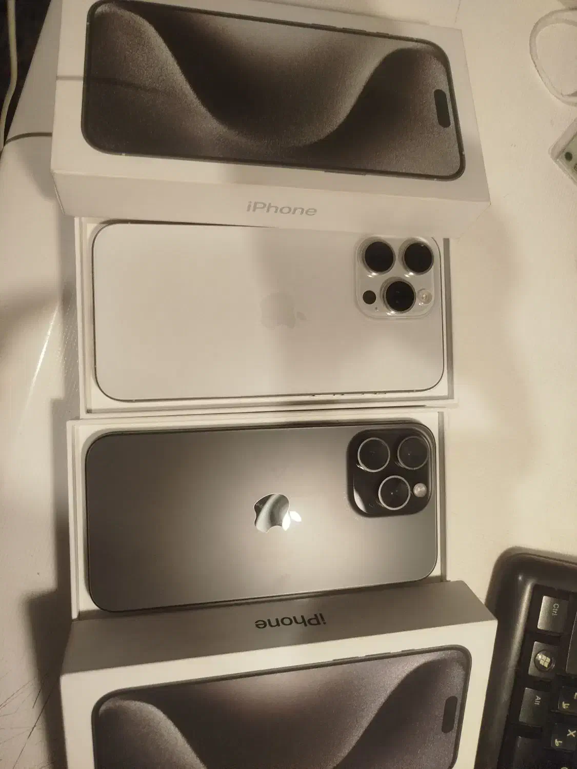 آیفون ۱۵ پرومکس تک سیم کانادا باطری ۸۶|موبایل|تهران, صادقیه|دیوار