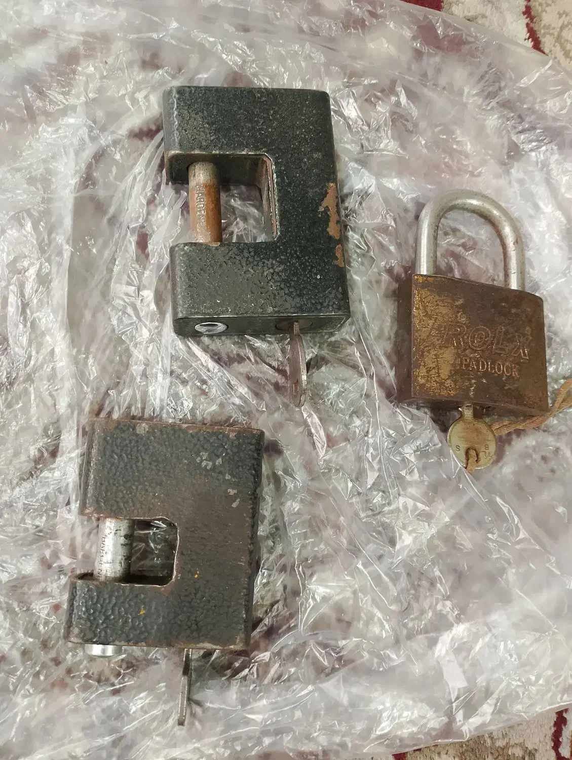 چندعددقفل|ابزارآلات|قم, نوبهار|دیوار