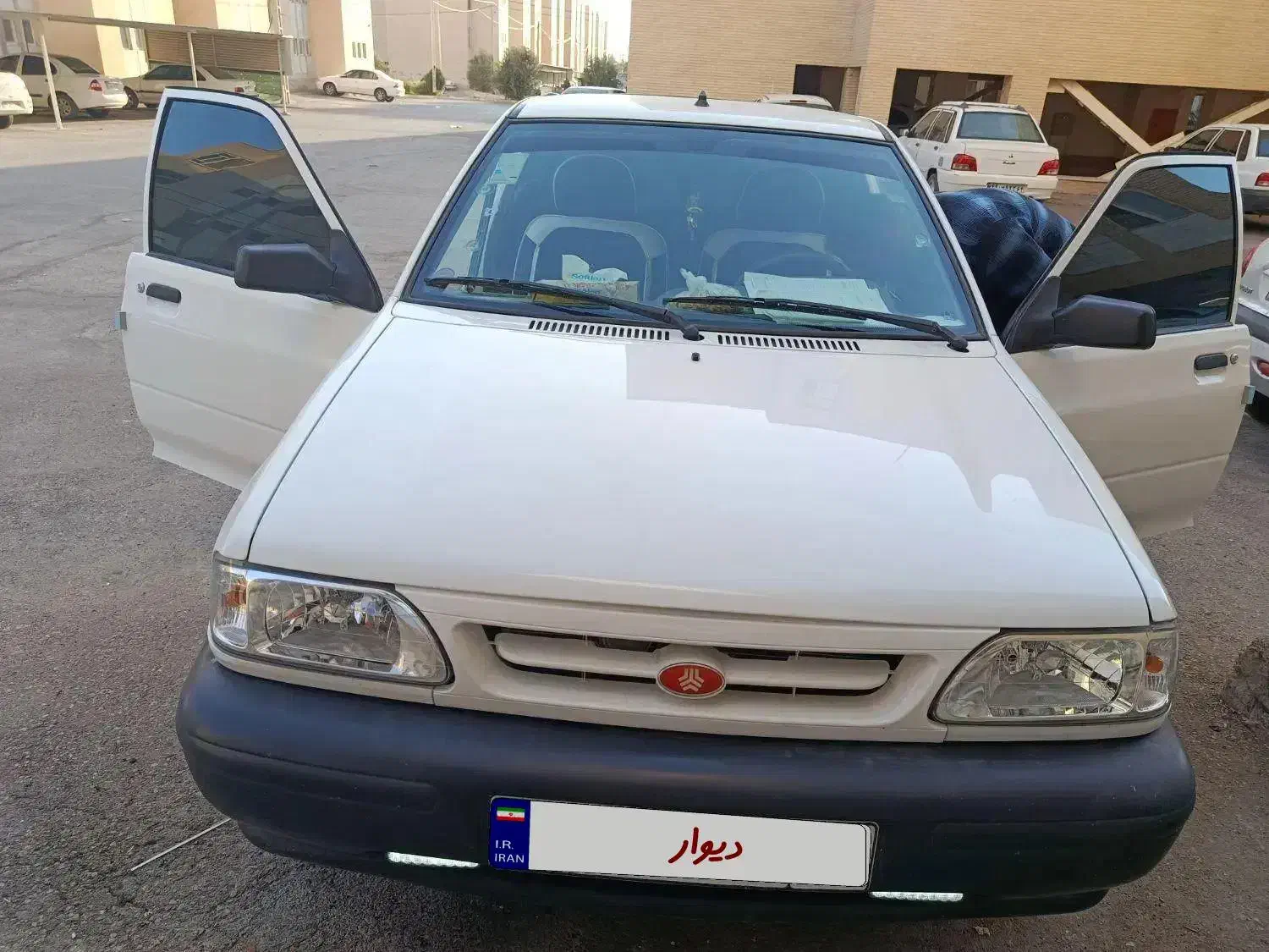 پراید وانت مدل ۴۰۳ کم کار درحد|خودرو سواری و وانت|ابرکوه, |دیوار