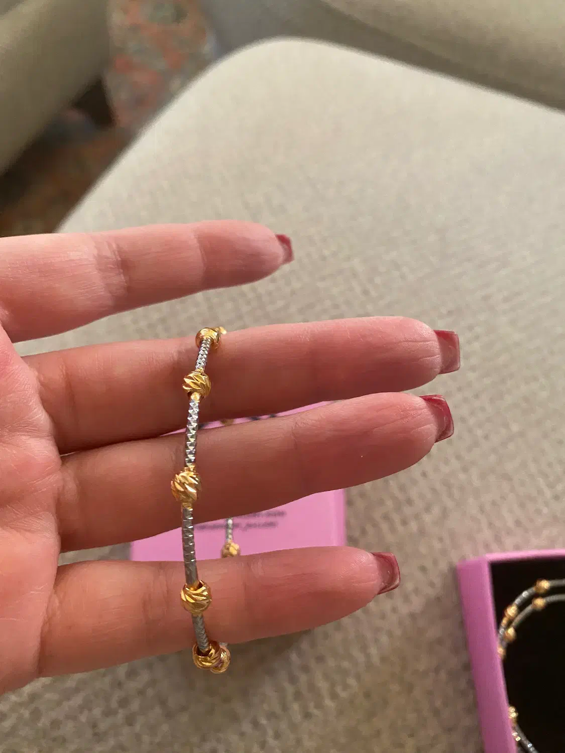 النکو بدل|جواهرات|اصفهان, شاهزاده ابراهیم|دیوار