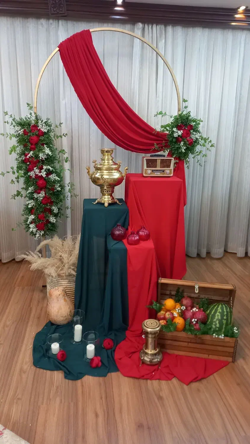 تم بله برون باکس شیشه ای تم یلدا میوه آرایی|صنایع دستی و سایر لوازم تزئینی|تهران, مشیریه|دیوار