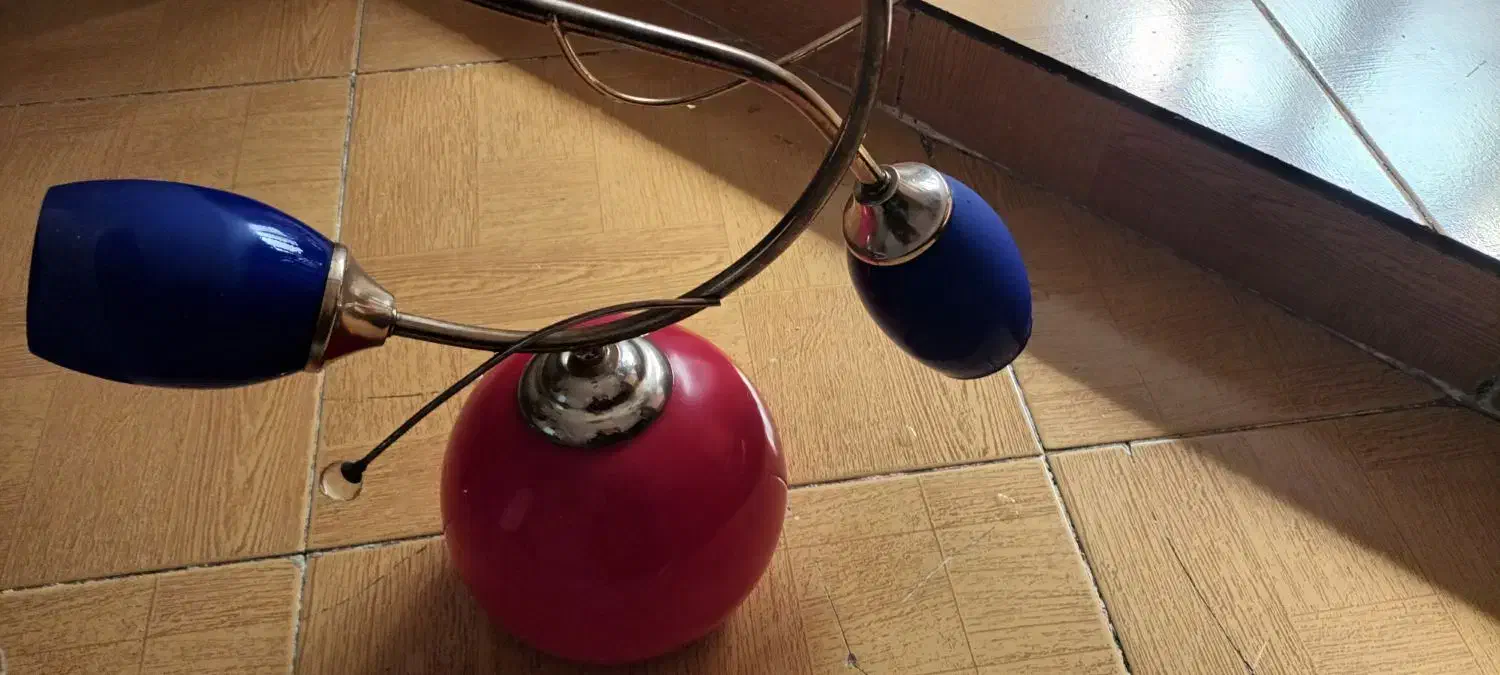 لوستر سه لامپ بدون شکستگی|لوستر و چراغ آویز|تهران, دانشگاه شریف|دیوار