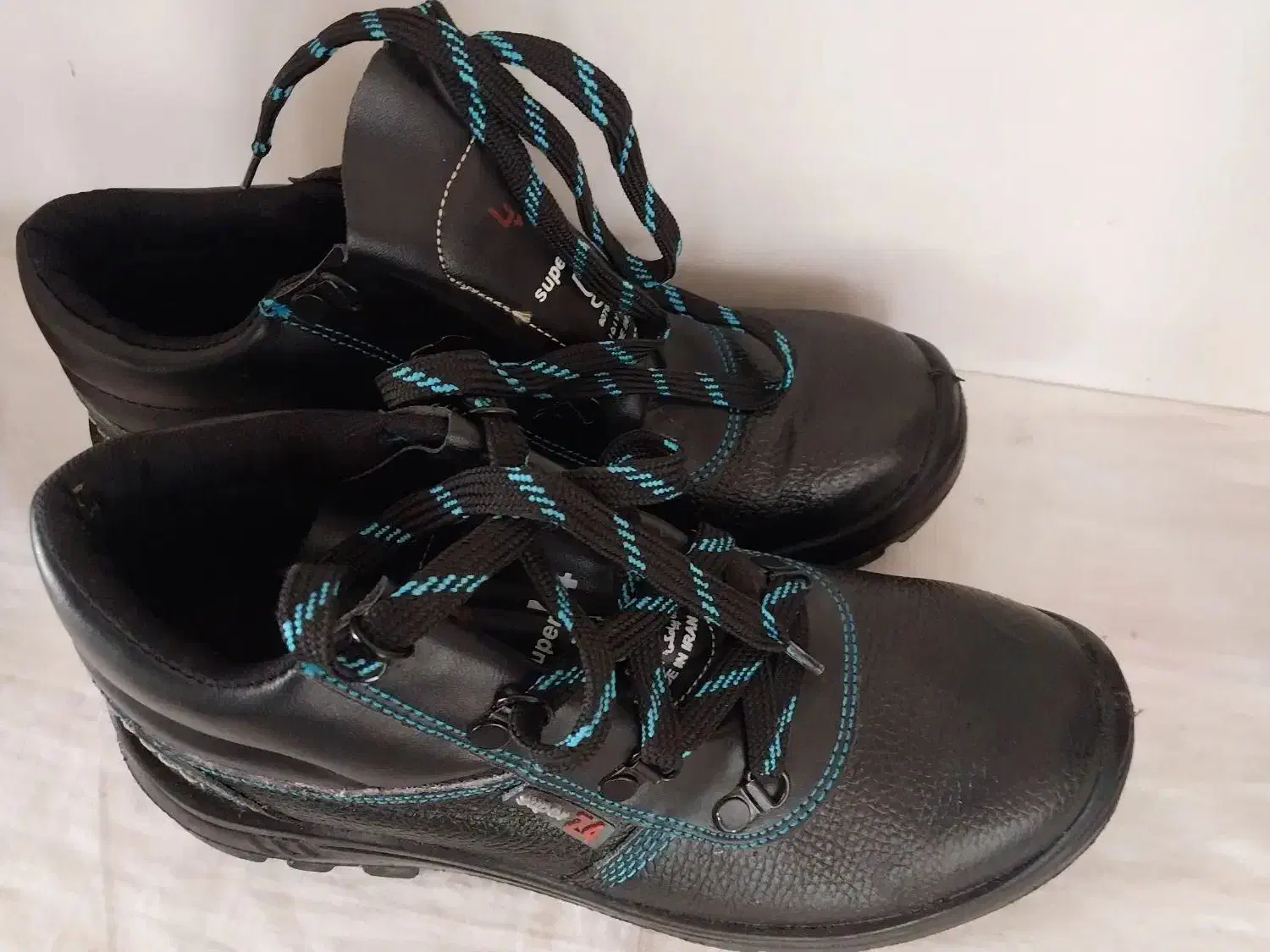 کفش کارنو|کیف، کفش، کمربند|تربت‌حیدریه, شهرک ولیعصر|دیوار