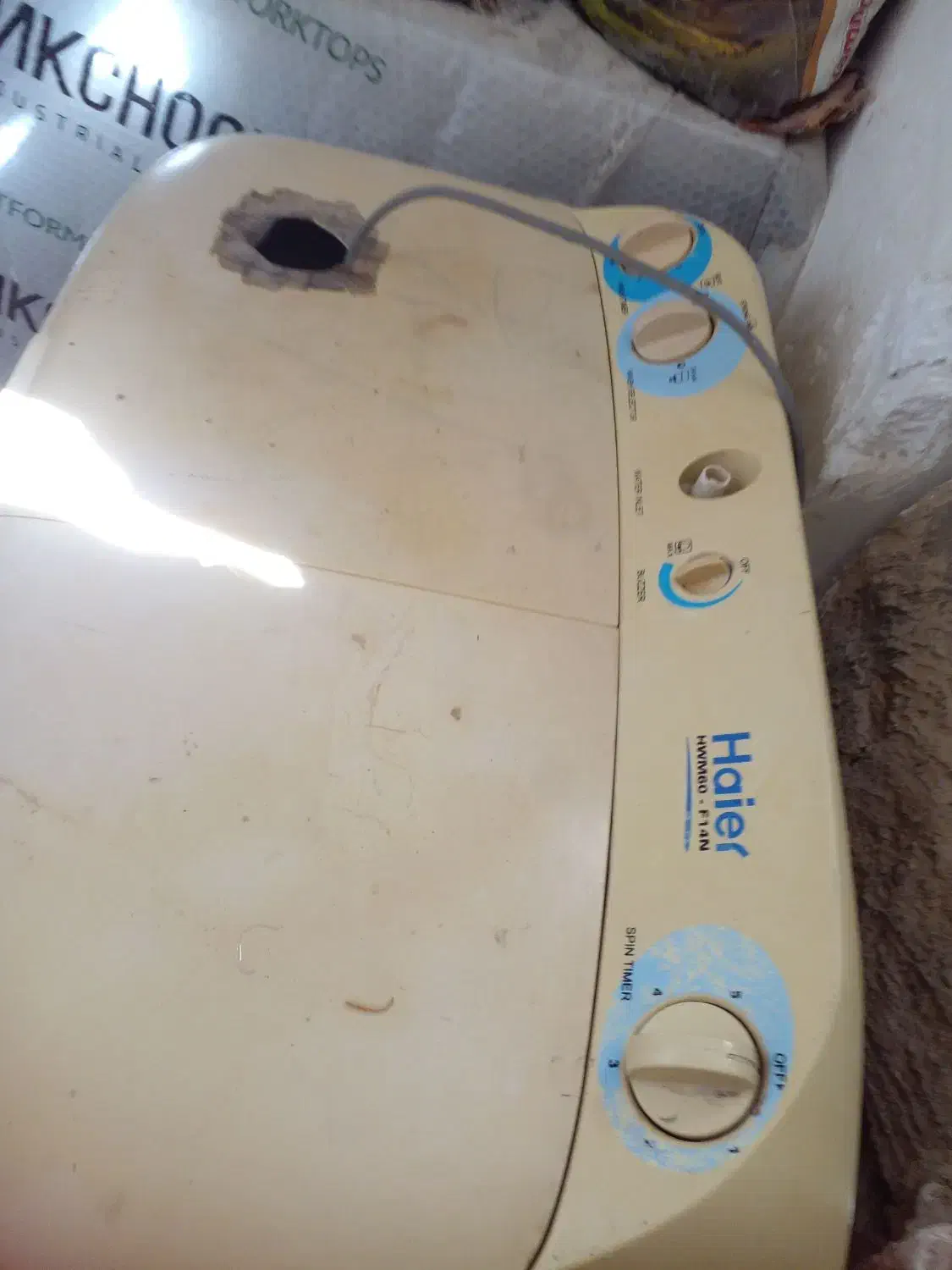 یک عدد لباس شویی دقلو هونر|ماشین لباسشویی و خشککن لباس|دلوار, |دیوار