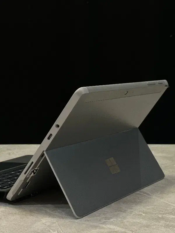 سرفیس گو ۱ به همراه کیبرد و شارژر|رایانه همراه|تهران, خانی آباد نو شمالی|دیوار