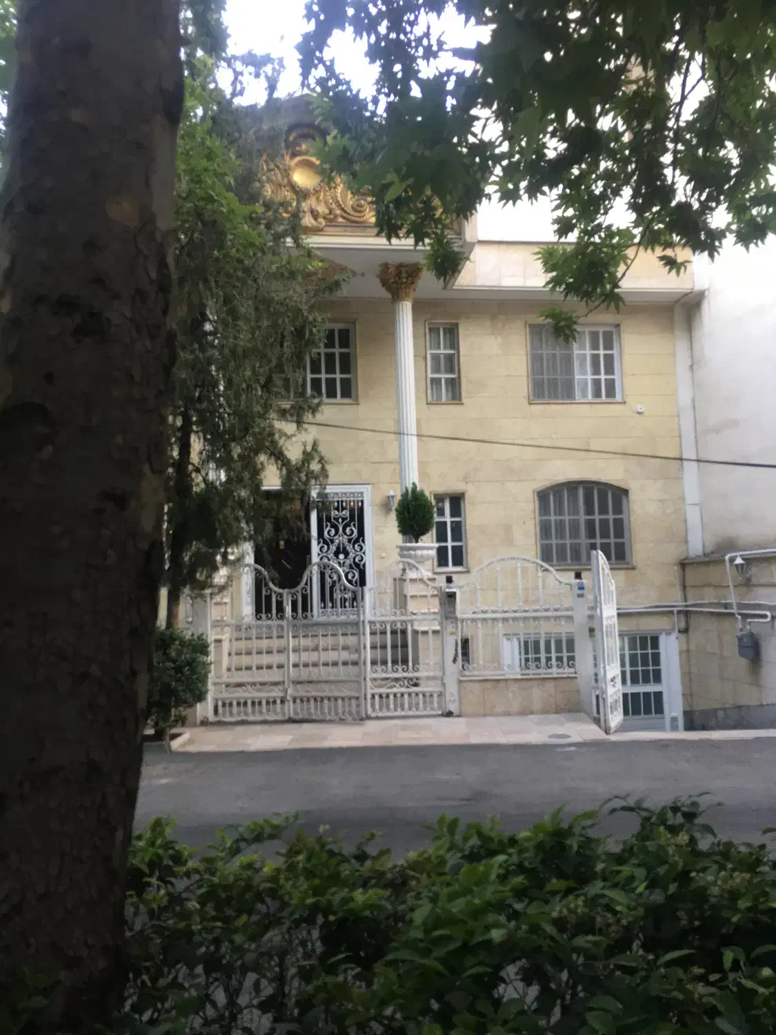 دروس/بهترین لوکیشن/ملک کلنگی ۱۳۰۰ متر|فروش زمین و ملک کلنگی|تهران, دروس|دیوار