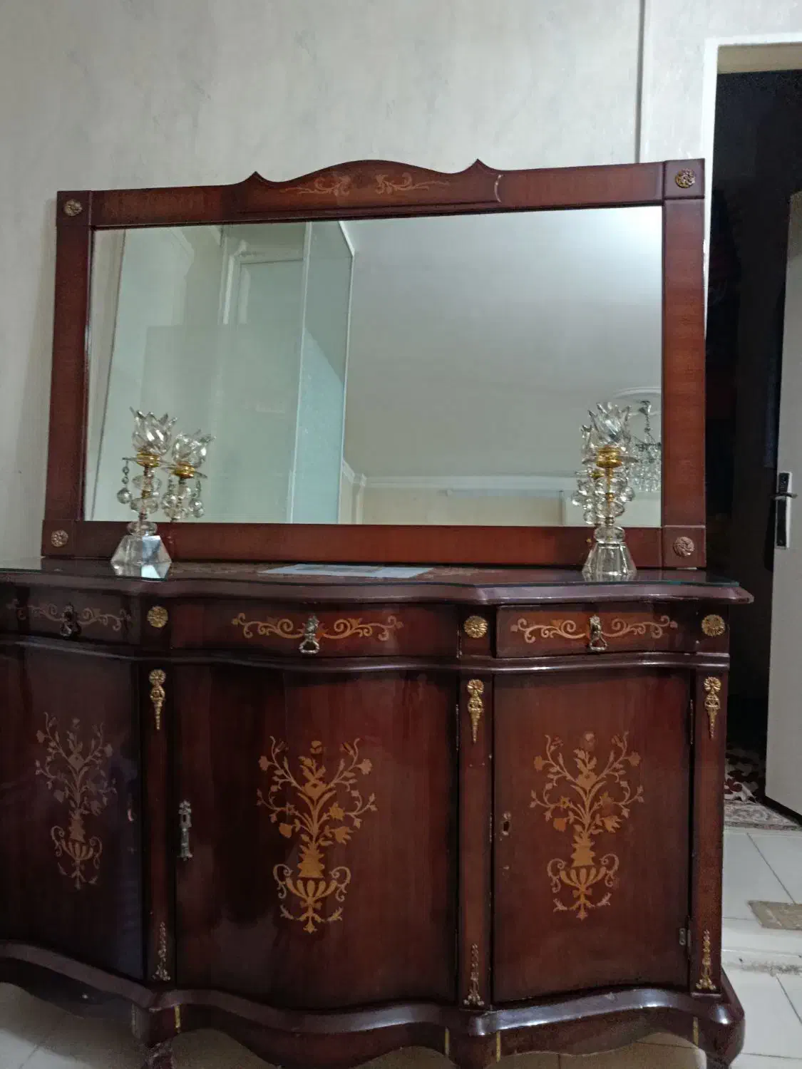 آینه و کنسول|بوفه، ویترین، کنسول|تهران, بهداشت|دیوار