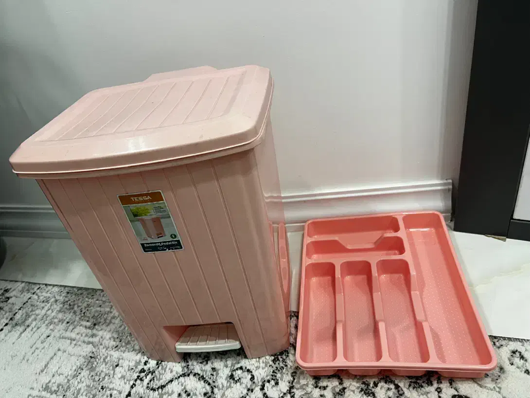 ست سطل زباله و جا قاشقی|ظروف نگهدارنده، پلاستیکی، یکبارمصرف|رشت, جهاد|دیوار