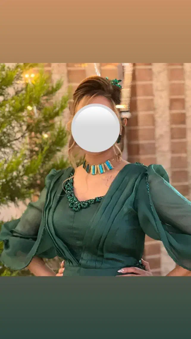 لباس مجلسی نو|لباس|تربت‌حیدریه, کاشانی|دیوار