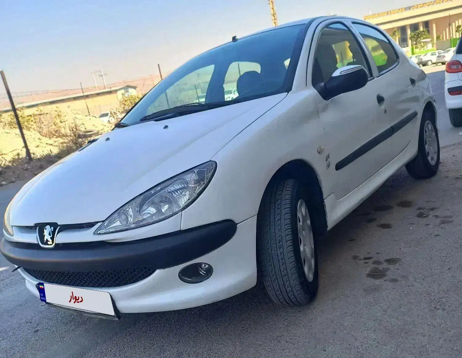 فروش /معاوضه پژو ۲۰۶ فرانسوی مدل ۸۴ سفید|خودرو سواری و وانت|شیراز, دانشگاه شیراز|دیوار