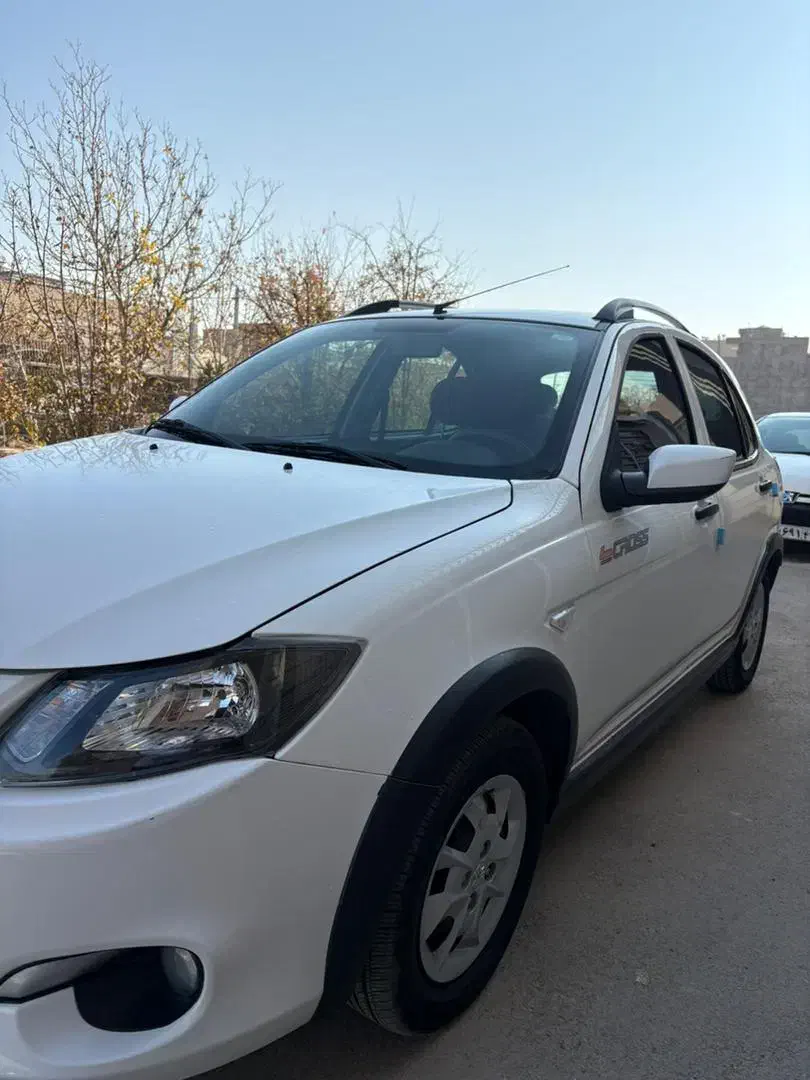 کوییک تک برگ سند خونگی|خودرو سواری و وانت|خمینیشهر, |دیوار