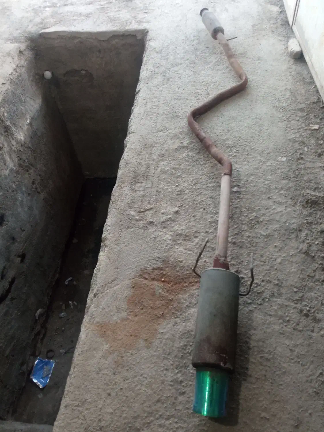 اگزوز هاواردپژوباسروسط آماده بستن،معاوضه باپرنده|قطعات یدکی و لوازم جانبی|زابل, |دیوار