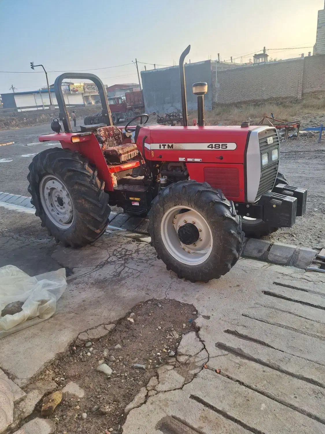فروش تراکتور 485|خودرو سنگین|میانه, |دیوار