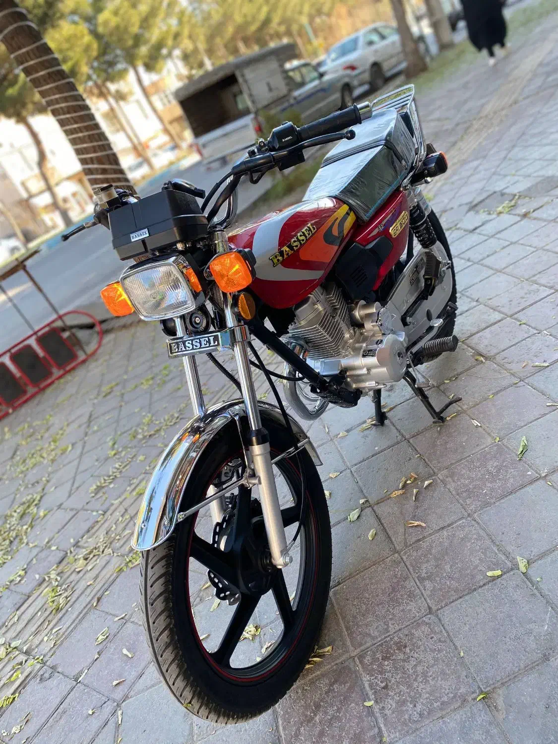 باسل در حد خشک|موتورسیکلت|تبریز, |دیوار