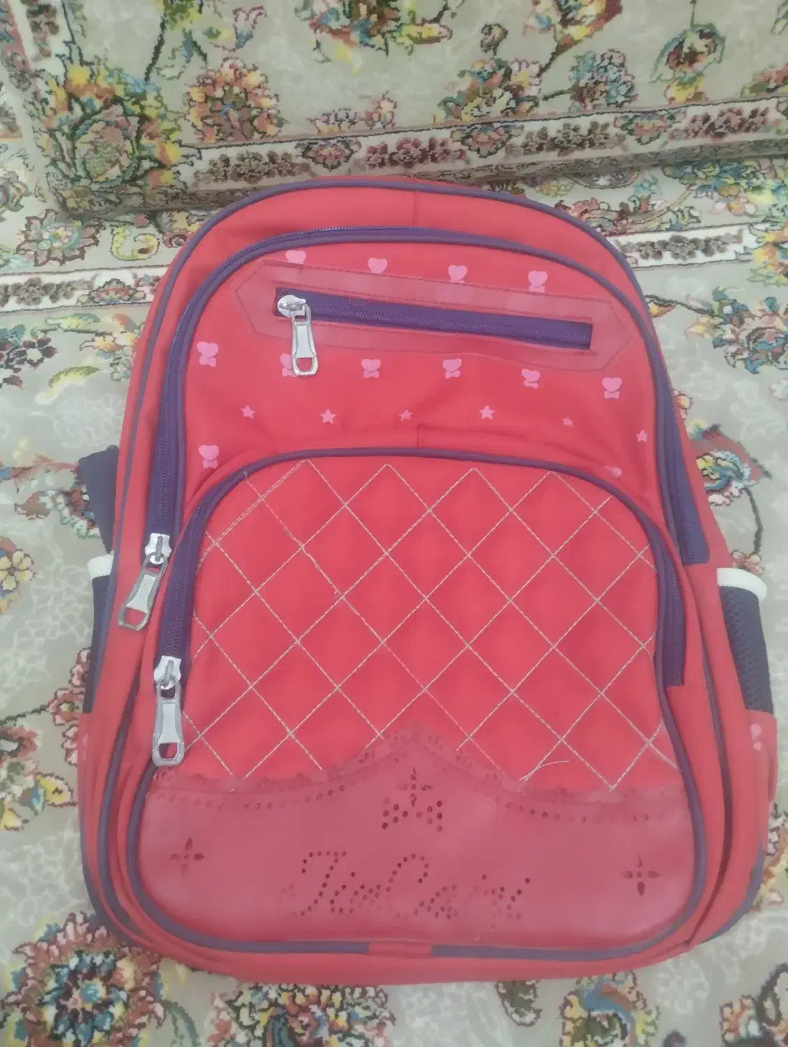 کیف مدرسه|کیف، کفش، کمربند|مریوان, |دیوار