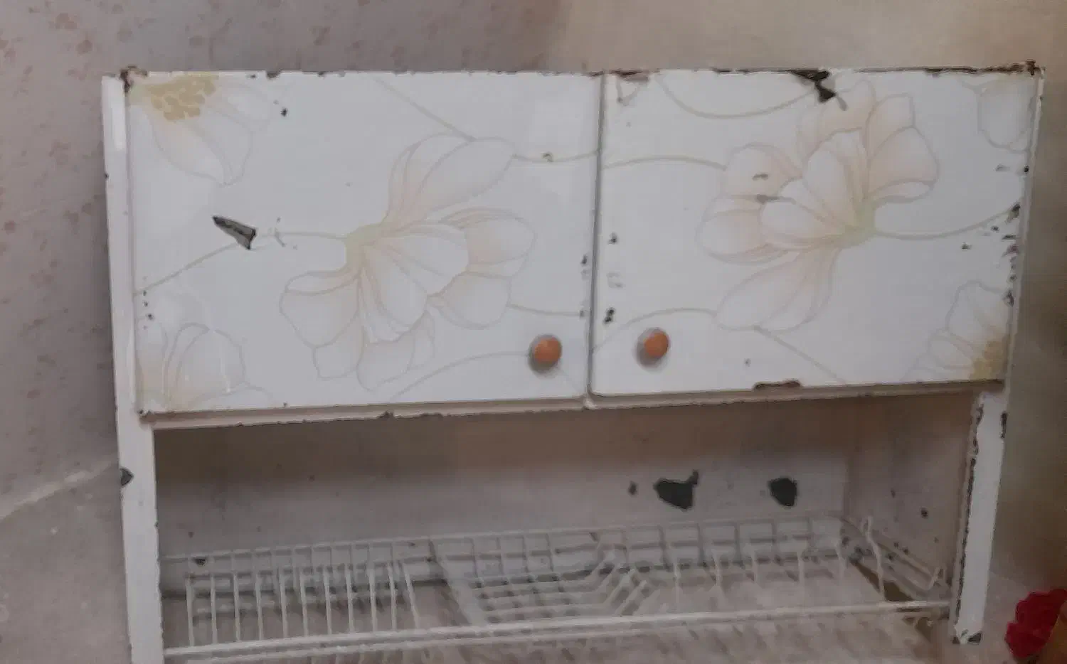 آبچکان ۲در گالوانیزه جنسش هست محکم سنگین|آب‌چکان و نظم‌دهنده ظروف|اقبالیه, |دیوار