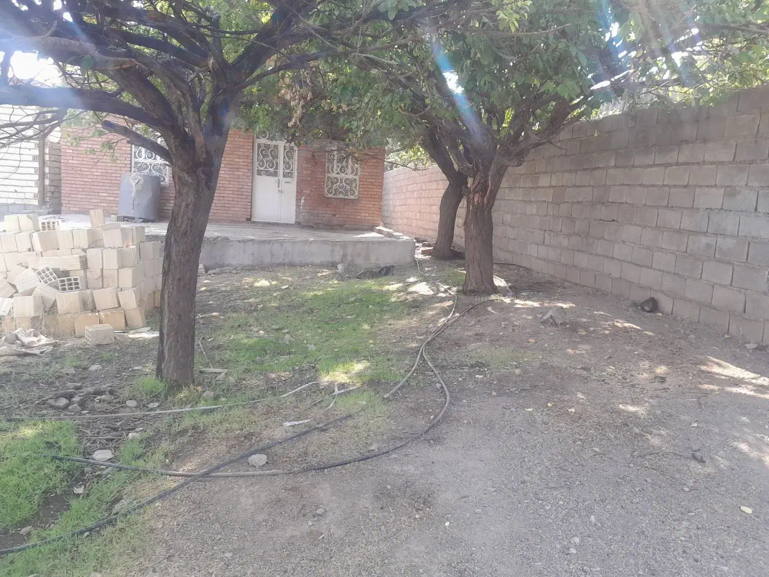 خانه باغ در دهبکری|فروش خانه و ویلا|بم, |دیوار