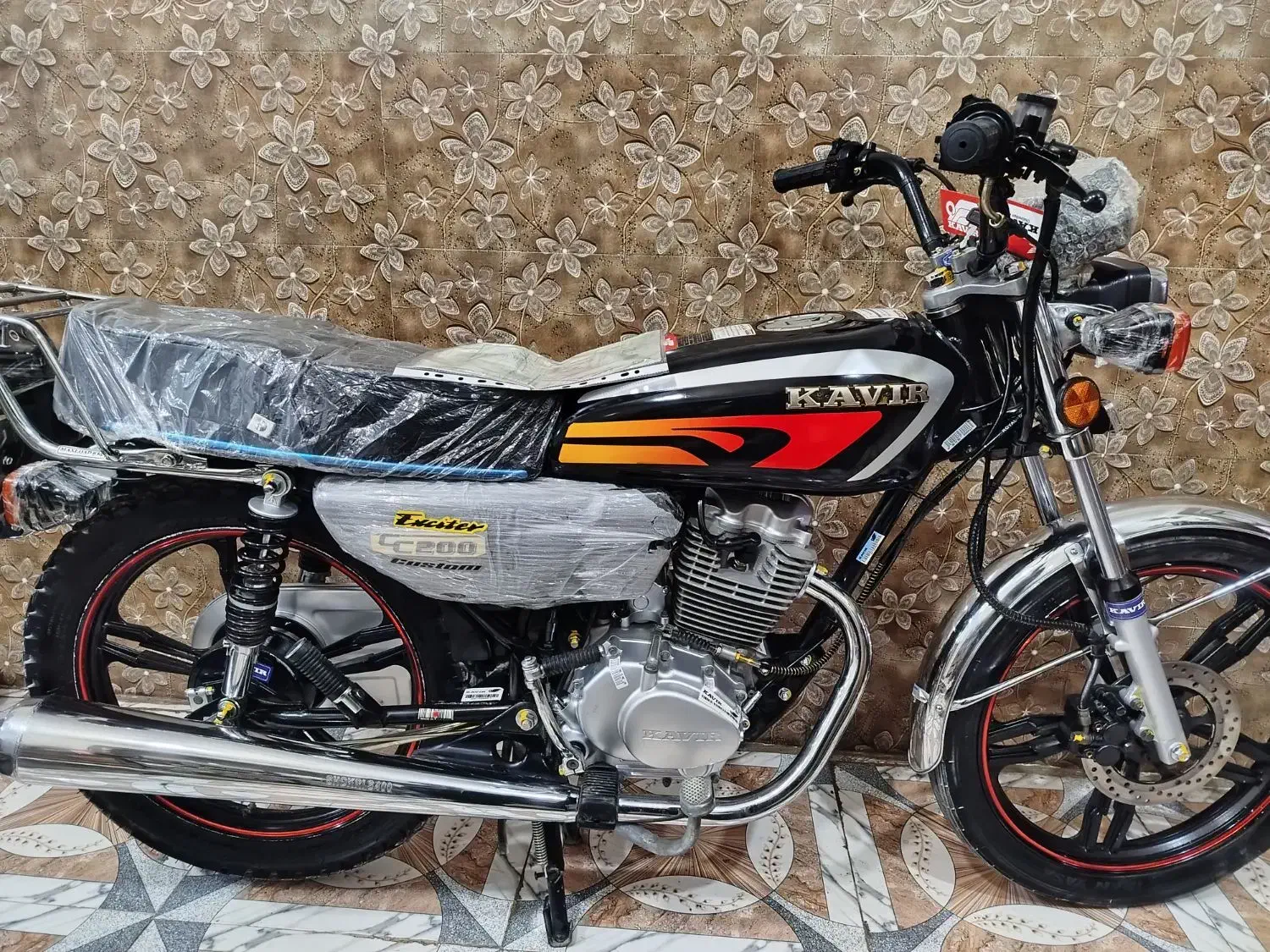 سی جی ۲۰۰کویر درحدصفر سی دی ای مدارک کامل|موتورسیکلت|میناب, |دیوار