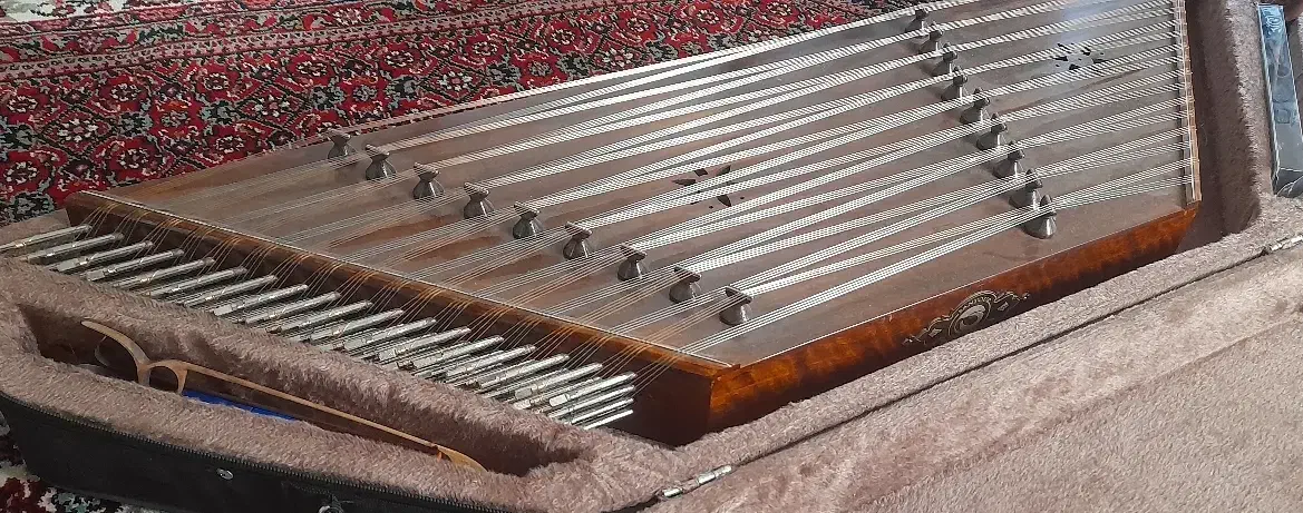 سنتور|سازهای سنتی|زنجان, |دیوار