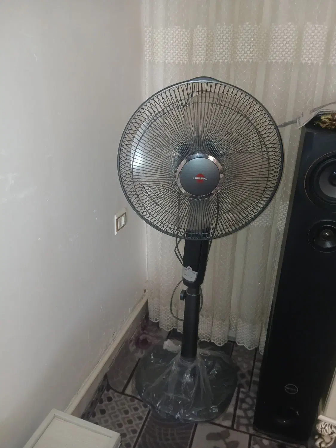 پنکه درحد نو|پنکه و تصفیهکنندهٔ هوا|ساوه, |دیوار