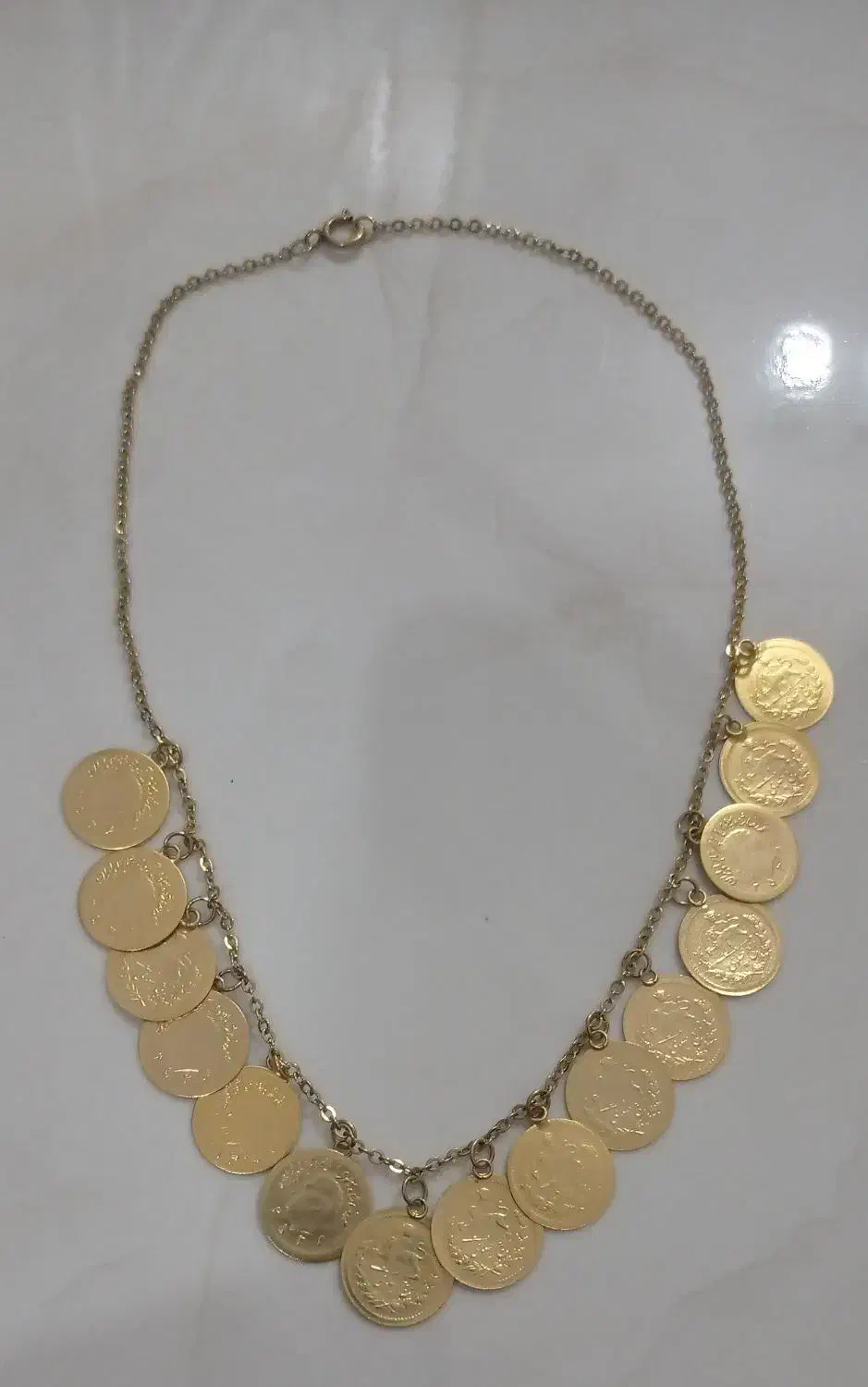 گردنبند سکه ای طرح قدیمی|بدلیجات|رشت, نظری|دیوار