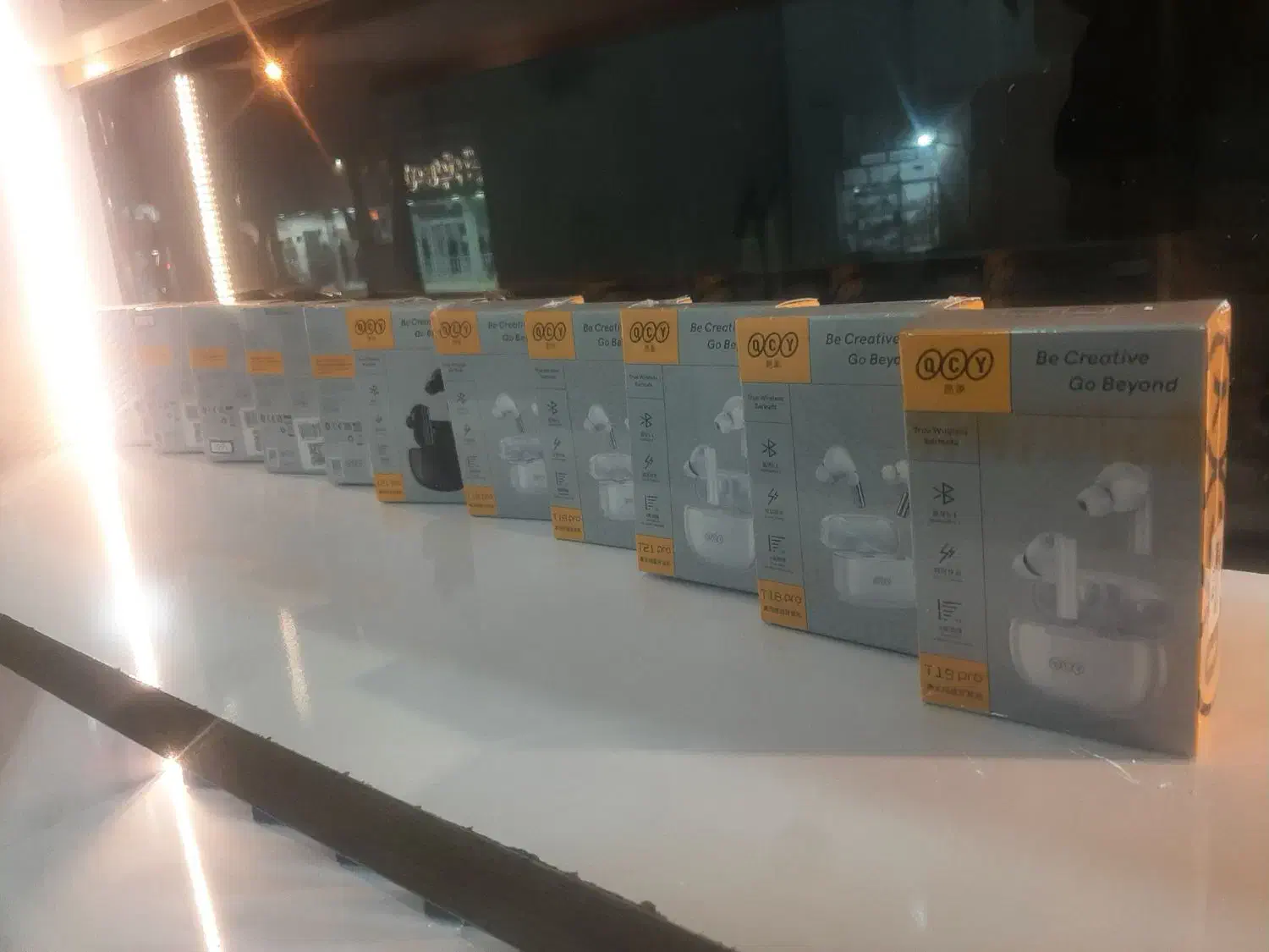 ایرپاد|لوازم جانبی موبایل و تبلت|کاشمر, |دیوار