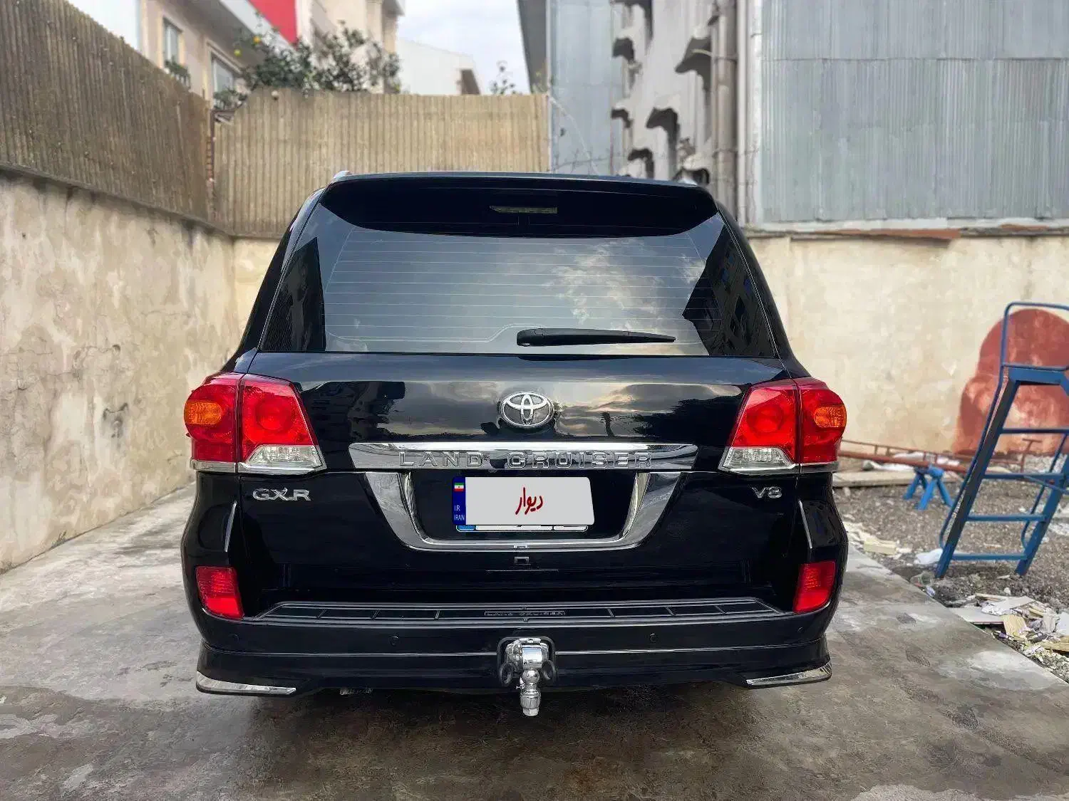 لندکروز ۸سیلندر گذرموقت منطقه ازاد|خودرو سواری و وانت|رشت, گلسار|دیوار