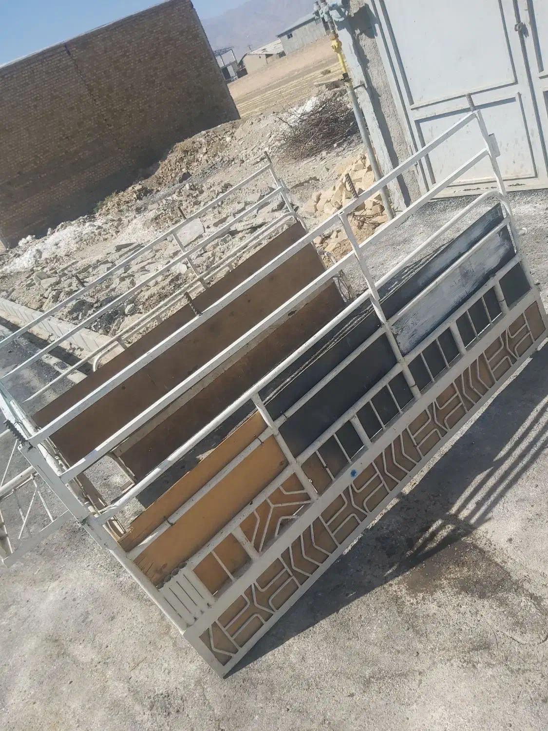 اتاق وانت|قطعات یدکی و لوازم جانبی|شیروان (لرستان), |دیوار