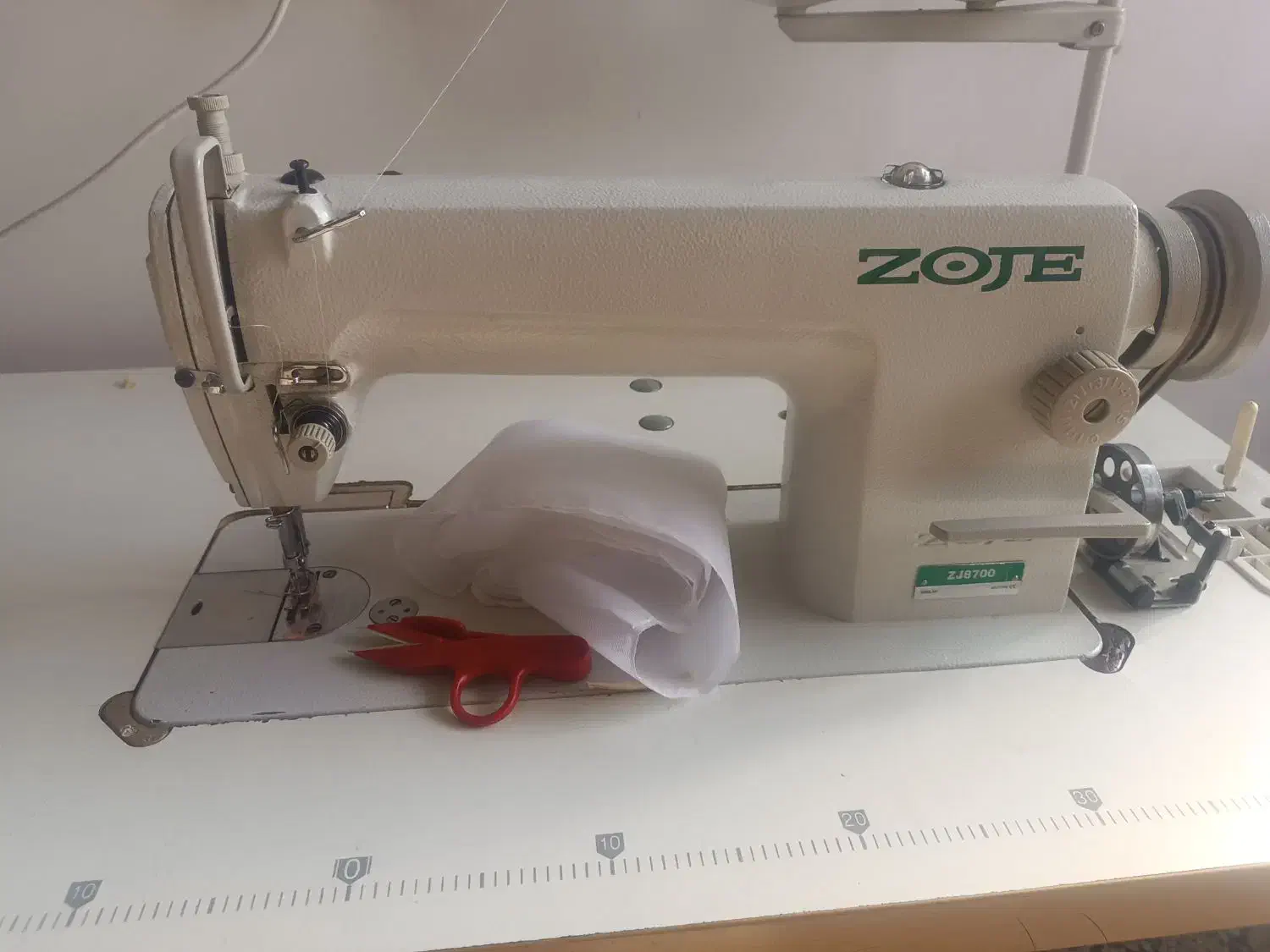 فروش چرخ صنعتی همراه سردوز صنعتی|چرخ خیاطی و ریسندگی|ارومیه, |دیوار