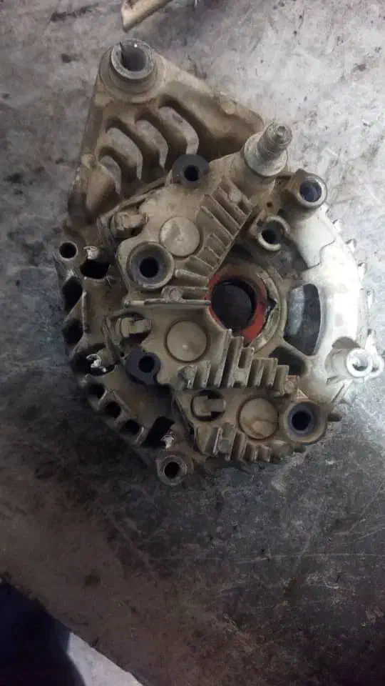 باطریساز سیار تعمیرات استارت دینام شبانه روزی|خدمات موتور و ماشین|هشتگرد, هشتگرد قدیم|دیوار